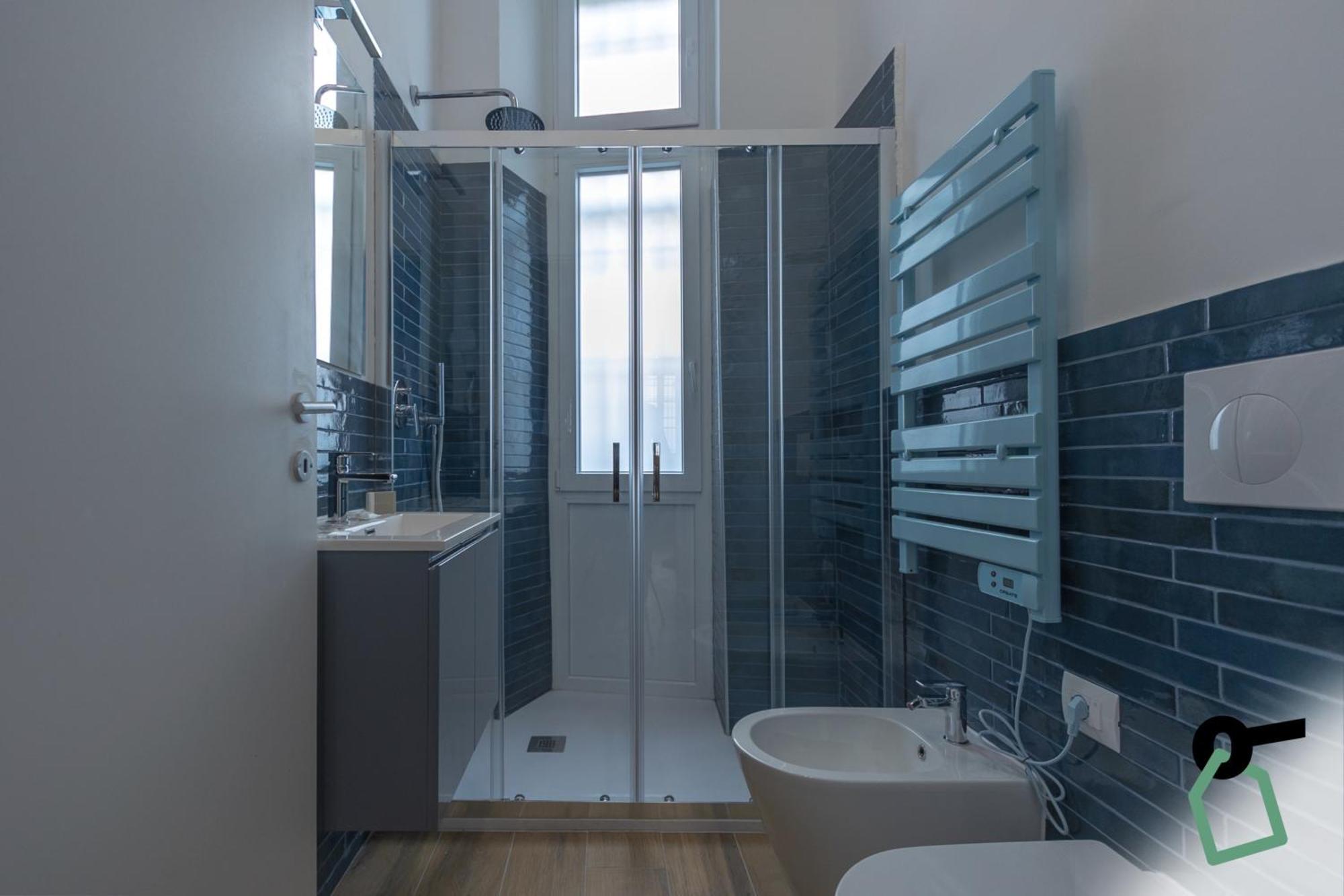 Deluxe Studio,1680325949:JPEG